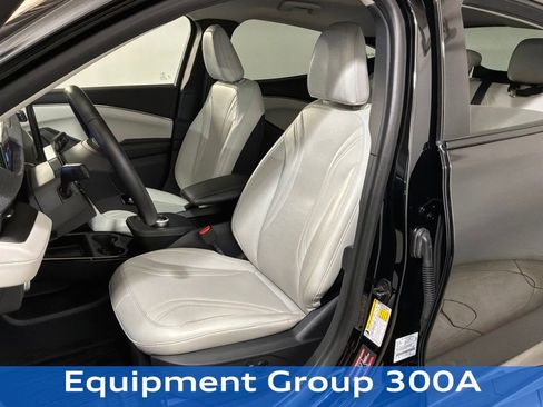 Used 2022 Ford Mustang Mach-E Premium image 6