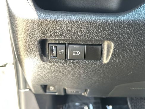 Used 2024 Toyota RAV4 LE image 31