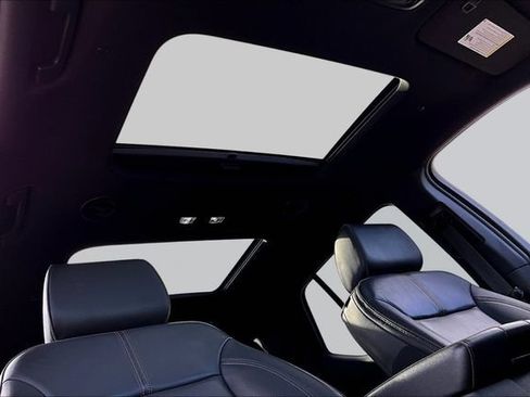 Used 2023 Chevrolet Traverse RS w/ LPO, Floor Liner Package AWD/4WD image 27