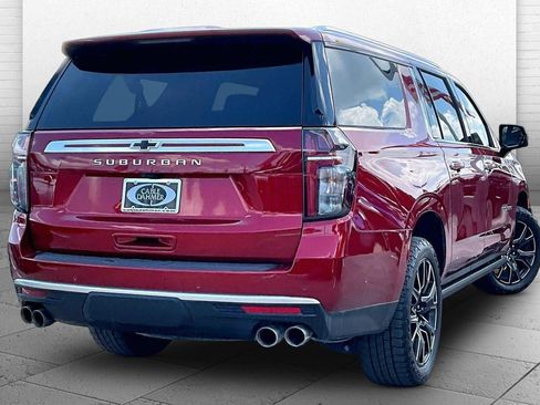 Used 2024 Chevrolet Suburban High Country w/ Advanced Technology Package AWD/4WD image 12