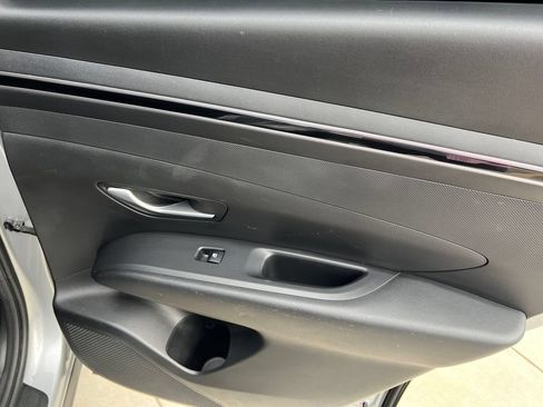 Used 2022 Hyundai Tucson SEL w/ Cargo Package FWD image 9