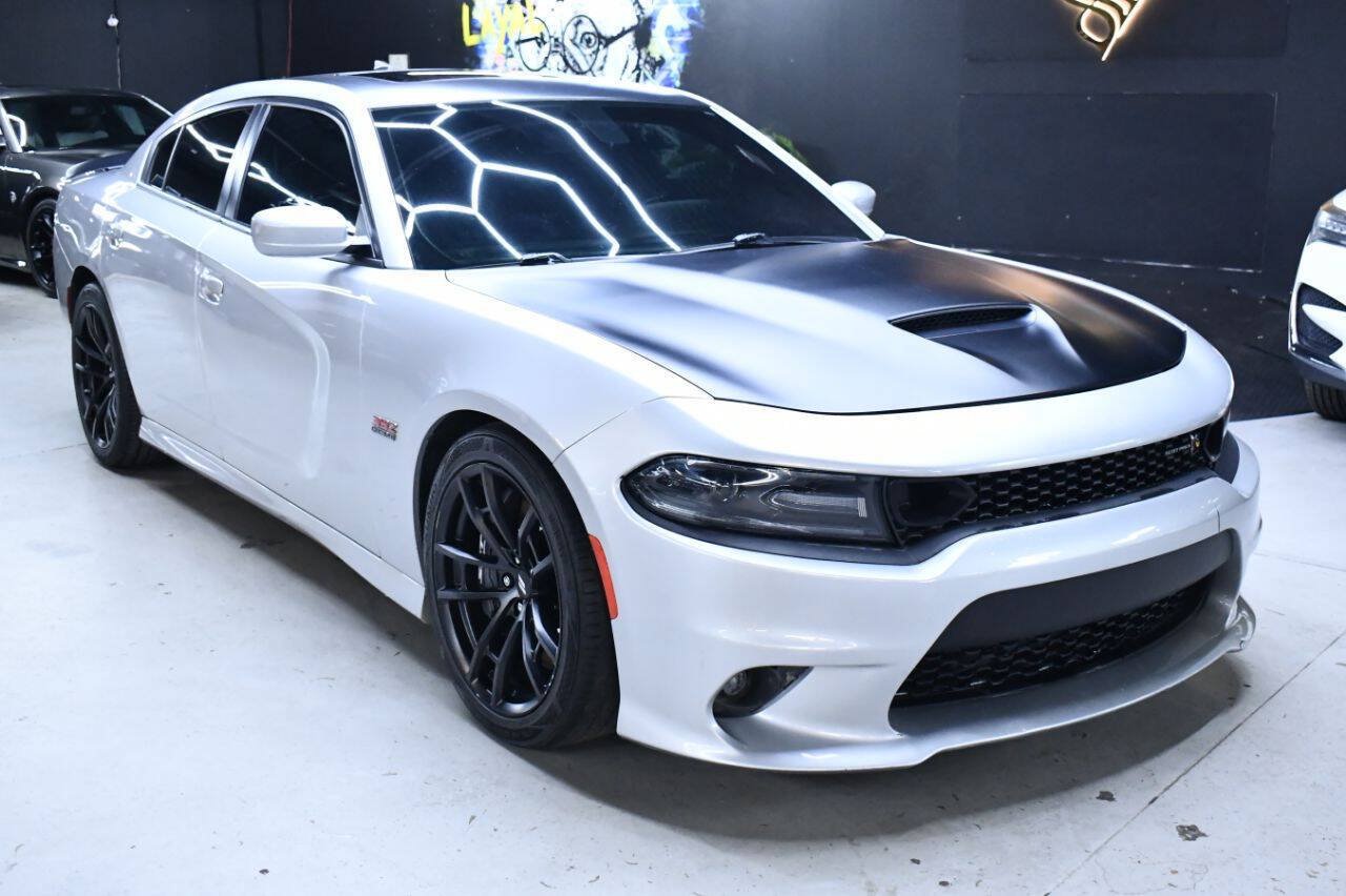 Used 2021 Dodge Charger Scat Pack w/ Dynamics Package RWD image 4