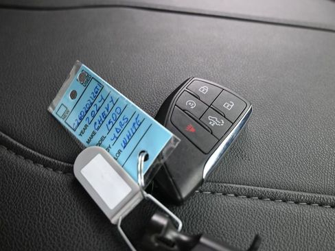 Used 2024 Chevrolet Silverado 1500 RST image 37