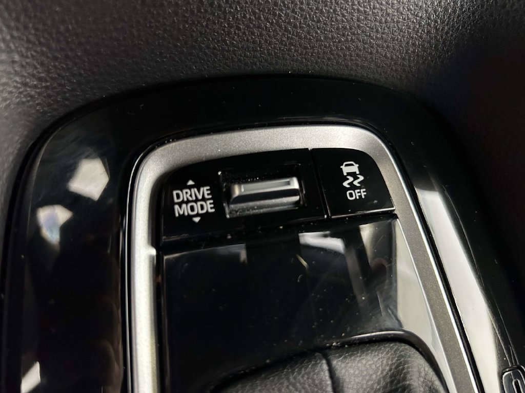 Used 2026 Toyota Corolla SE FWD image 21