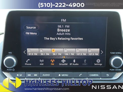 Used 2025 Nissan Rogue SV FWD image 27
