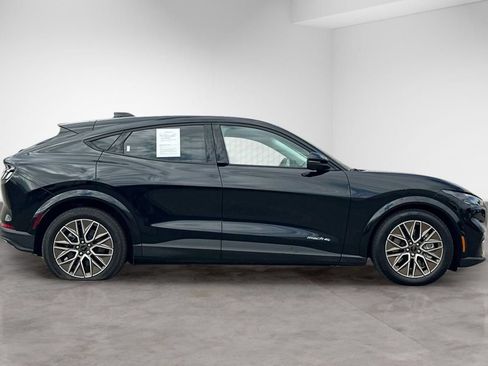 Used 2025 Ford Mustang Mach-E Premium w/ Interior Protection Package AWD/4WD image 7