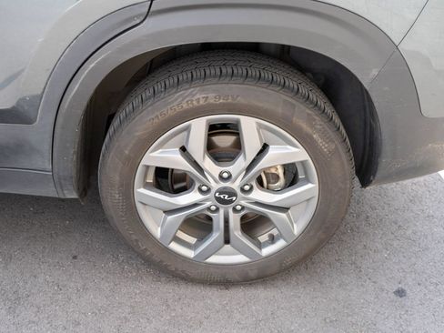 Used 2024 Kia Seltos S AWD/4WD image 26