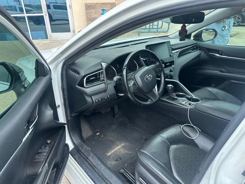 Used 2021 Toyota Camry XSE FWD image 10