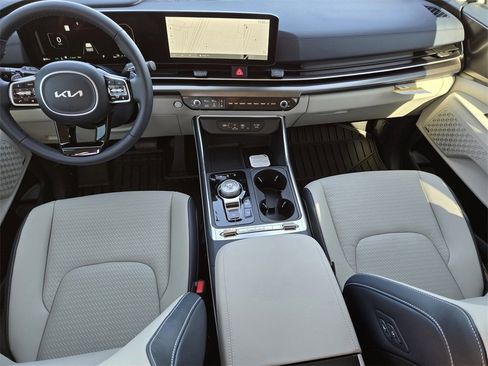 New 2026 Kia Carnival SX Prestige image 19