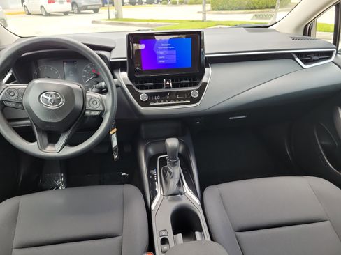 Certified 2025 Toyota Corolla LE FWD image 16