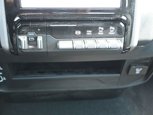 New 2026 RAM 3500 Tradesman AWD/4WD image 19