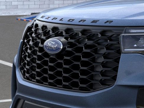 New 2025 Ford Explorer ST-Line w/ Premium Package image 17
