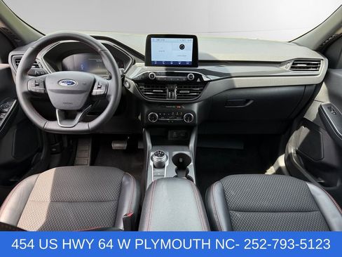 Used 2025 Ford Escape ST-Line AWD/4WD image 10