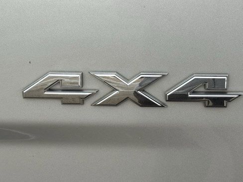 Used 2018 RAM 1500 Laramie image 33