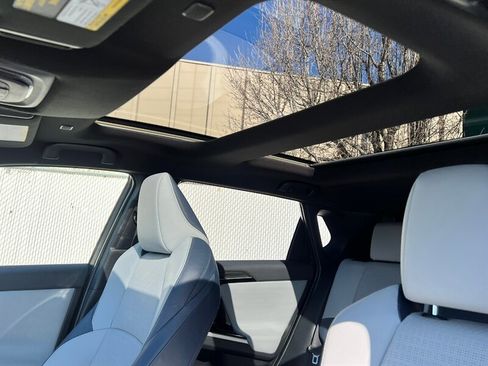 Used 2024 Subaru Solterra Touring image 19