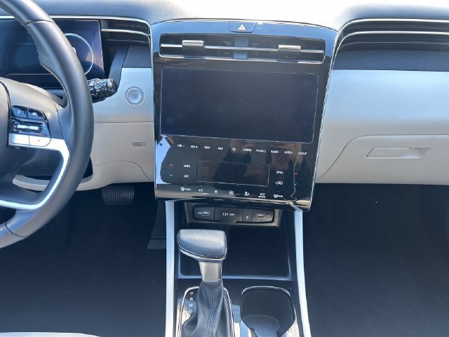Used 2024 Hyundai Tucson SEL w/ Convenience Package AWD/4WD image 19