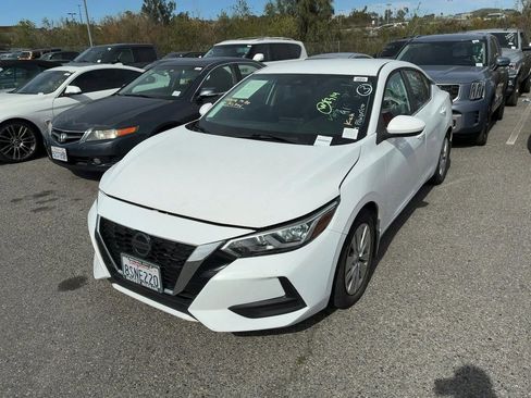 Used 2020 Nissan Sentra S image 1