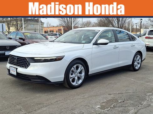 Certified 2025 Honda Accord LX image 1