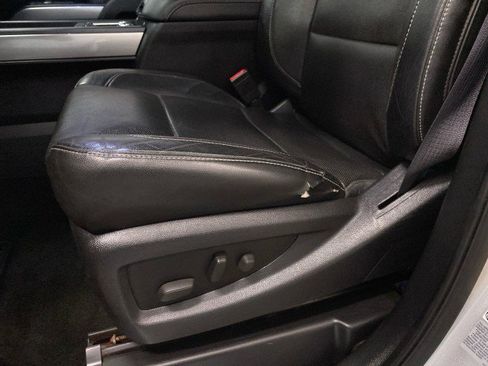 Used 2015 Chevrolet Silverado 2500 LTZ w/ Z71 Package, Off-Road AWD/4WD image 16