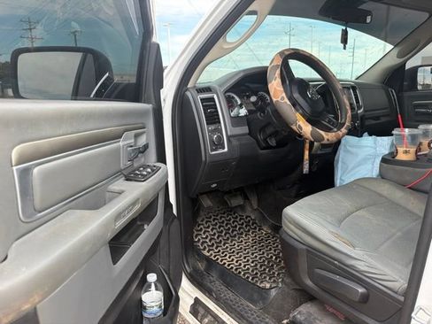 Used 2013 RAM 1500 Classic SLT AWD/4WD image 6