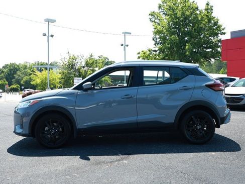 Used 2023 Nissan Kicks SV FWD image 9