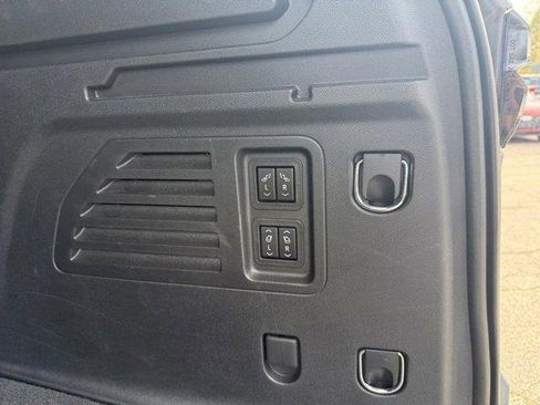 Used 2024 Chevrolet Traverse RS w/ LPO, Floor Liner Package image 30