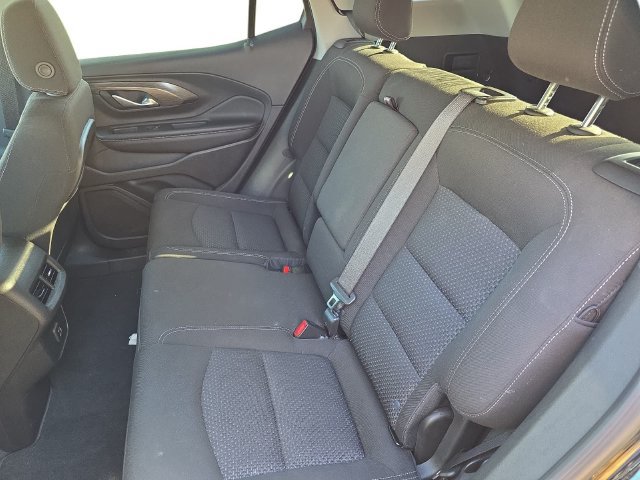 Used 2022 GMC Terrain SLE FWD image 12