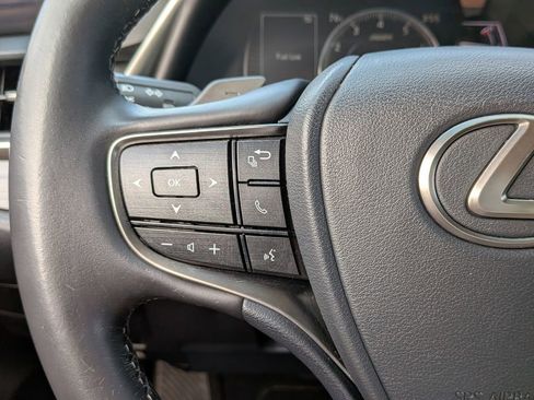 Used 2020 Lexus ES 350 w/ Premium Package image 29