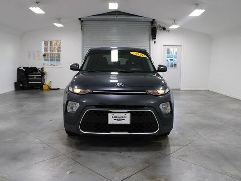 Used 2020 Kia Soul LX image 3