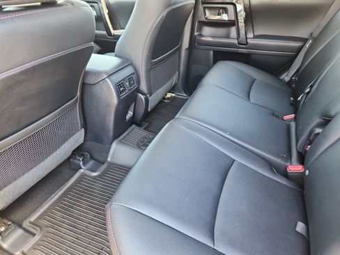 Used 2024 Toyota 4Runner TRD Off-Road Premium w/ Moonroof Package AWD/4WD image 13