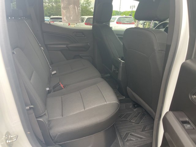 Used 2024 Chevrolet Colorado Trail Boss w/ Technology Package AWD/4WD image 29