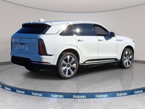 New 2025 Cadillac Escalade IQ Luxury 2 image 4