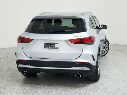 Certified 2022 Mercedes-Benz GLA 35 AMG 4MATIC image 9