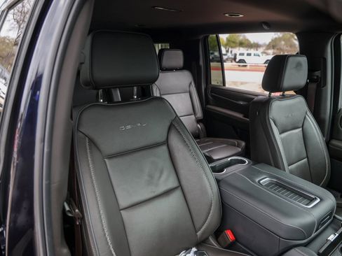 Used 2023 GMC Yukon XL Denali w/ Max Trailering Package image 31