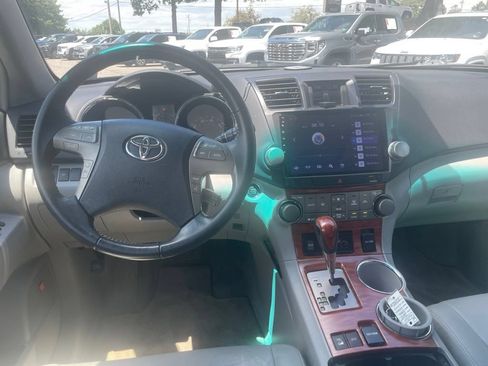 Used 2008 Toyota Highlander Limited AWD/4WD image 5