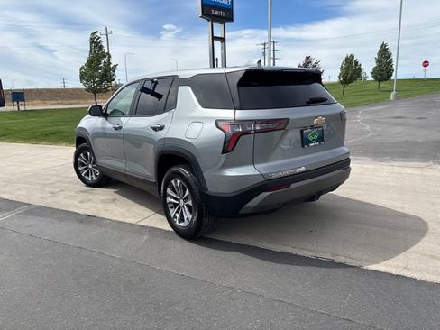 Used 2025 Chevrolet Equinox LT AWD/4WD image 5