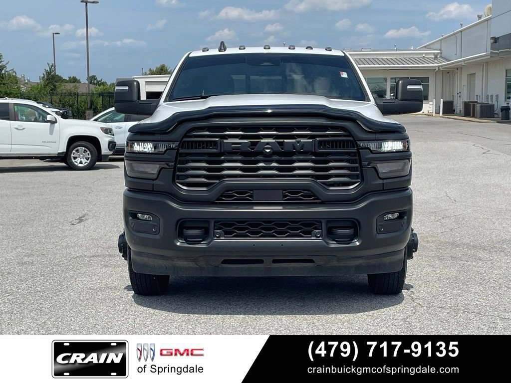 Used 2025 RAM 3500 Tradesman AWD/4WD image 2