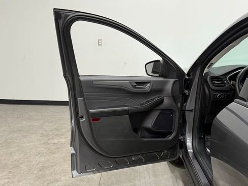 Certified 2024 Ford Escape Active image 13