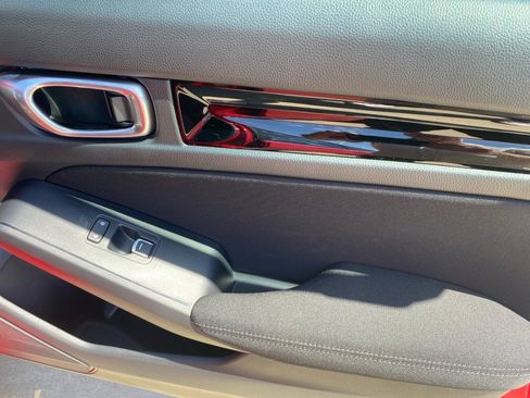 Certified 2026 Honda Civic Sport image 35