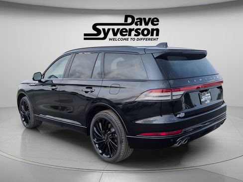 Used 2026 Lincoln Aviator Reserve w/ Jet Appearance Package AWD/4WD image 7