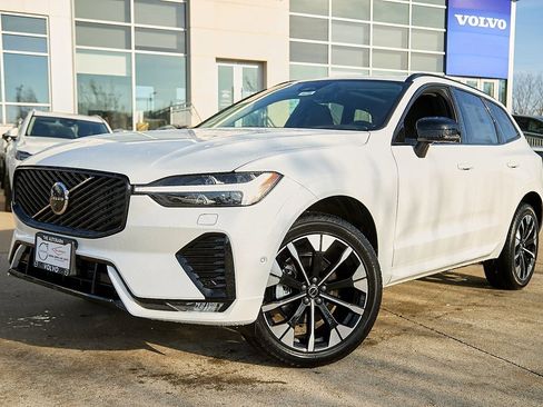 New 2026 Volvo XC60 B5 Plus w/ Climate Package image 2