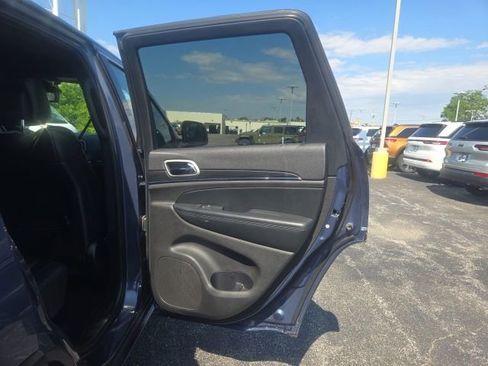 Used 2020 Jeep Grand Cherokee Limited w/ Trailer Tow Group IV AWD/4WD image 23
