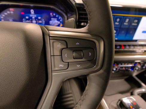 Used 2025 Chevrolet Silverado 1500 RST w/ Convenience Package II image 34