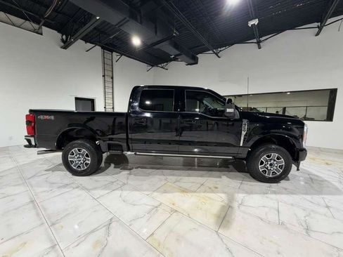 Used 2023 Ford F250 Lariat w/ Lariat Ultimate Package image 5