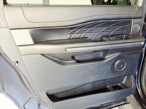Used 2021 Ford Expedition Max Platinum image 7