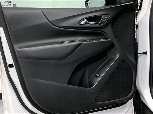 Used 2019 Chevrolet Equinox LT image 20