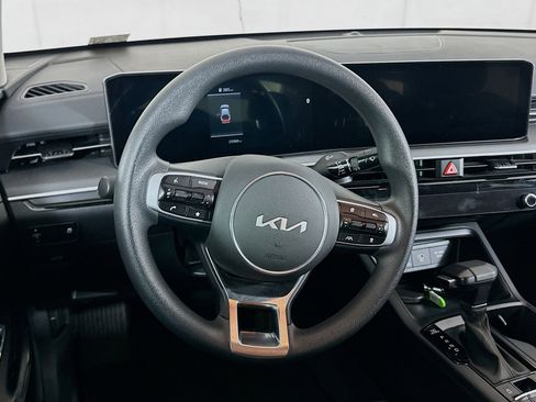Used 2025 Kia K5 LXS FWD image 18