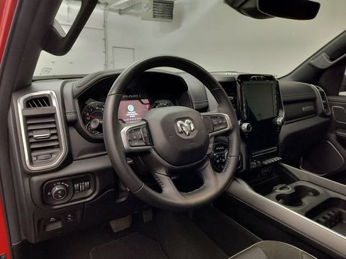 Used 2023 RAM 1500 Laramie AWD/4WD image 4