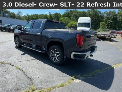 Certified 2022 GMC Sierra 1500 SLT w/ SLT Premium Plus Package image 7