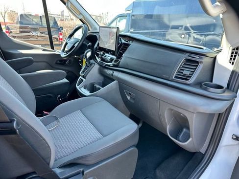Used 2024 Ford Transit 350 XLT RWD image 12